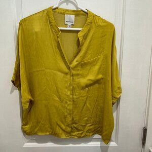 Industry Blouse, excellent condition, size Medium